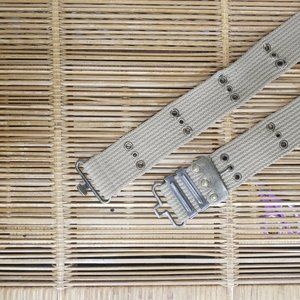 Canvas utilitarian vintage style belt with clasp